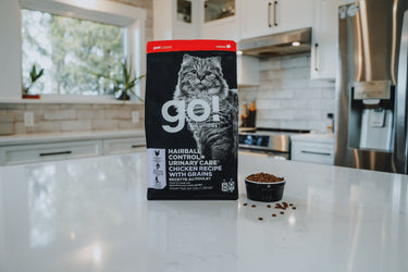 Go! Hairball Control + Urinary Care Chicken Recipe with Grains Cat 3 lbs