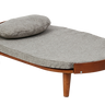Instachew Ovoo Pet Bed - Cats Paradise